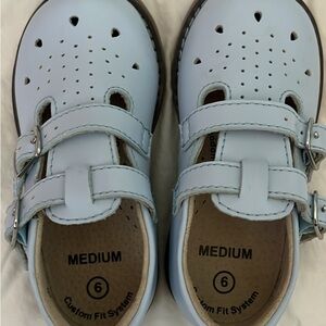 Footmates light blue Mary Janes size 6